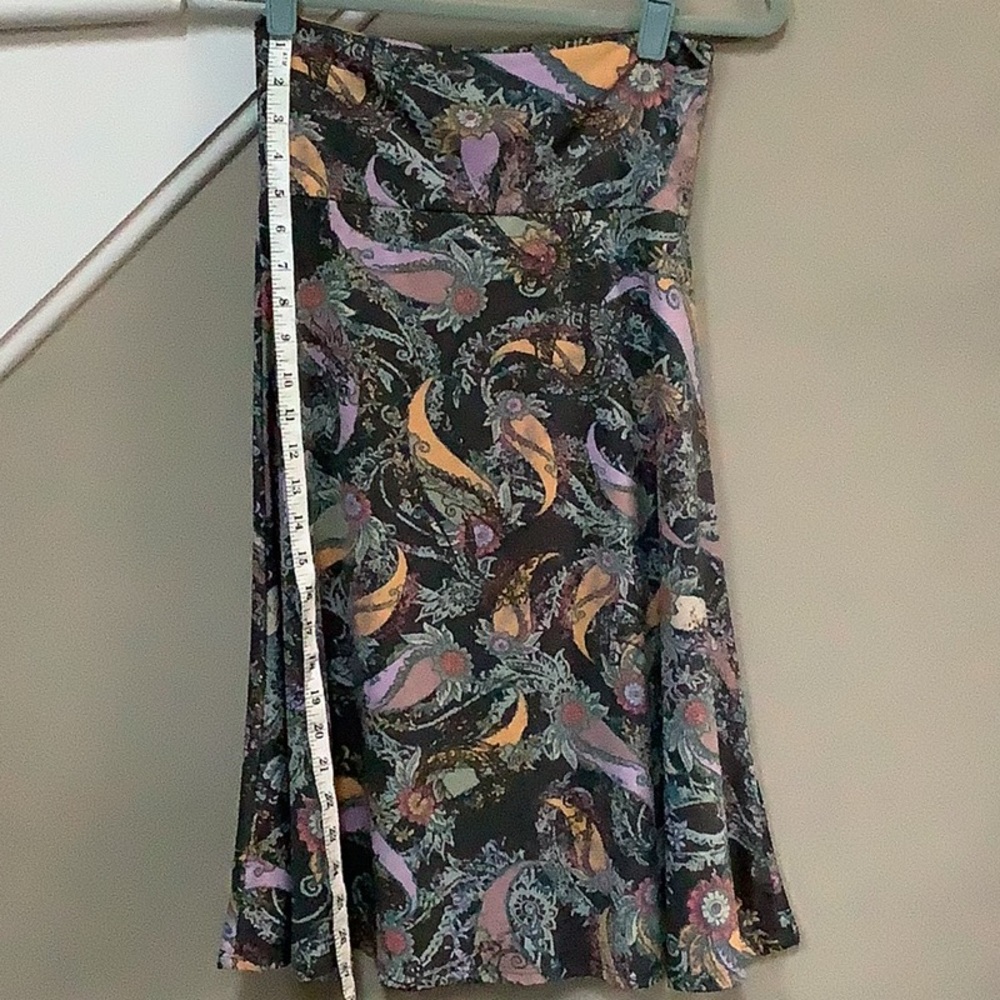 Lularoe skirt